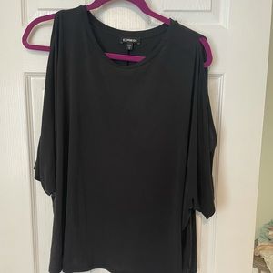 Black shirt sleeve split top